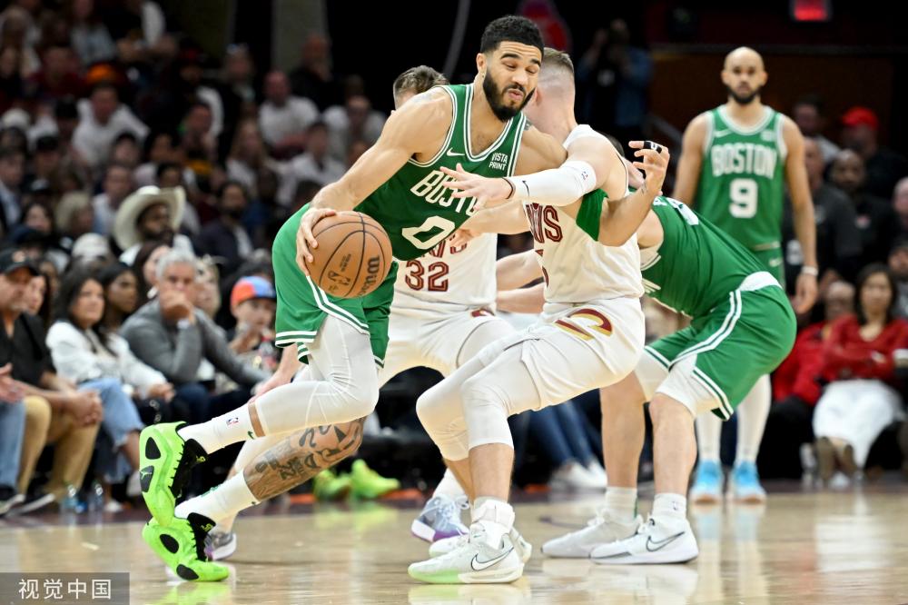 面对门将仍 面对门将仍