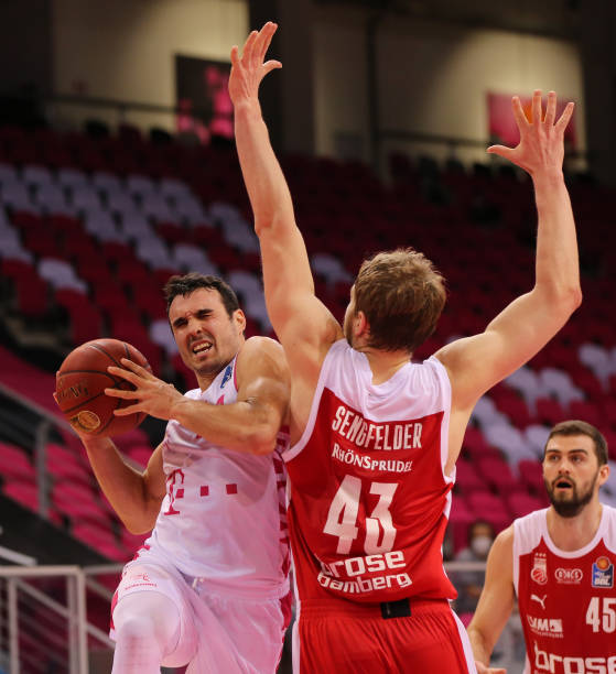 五大联赛球队U21出场时间榜：斯特拉斯堡、巴萨、莱比锡前三